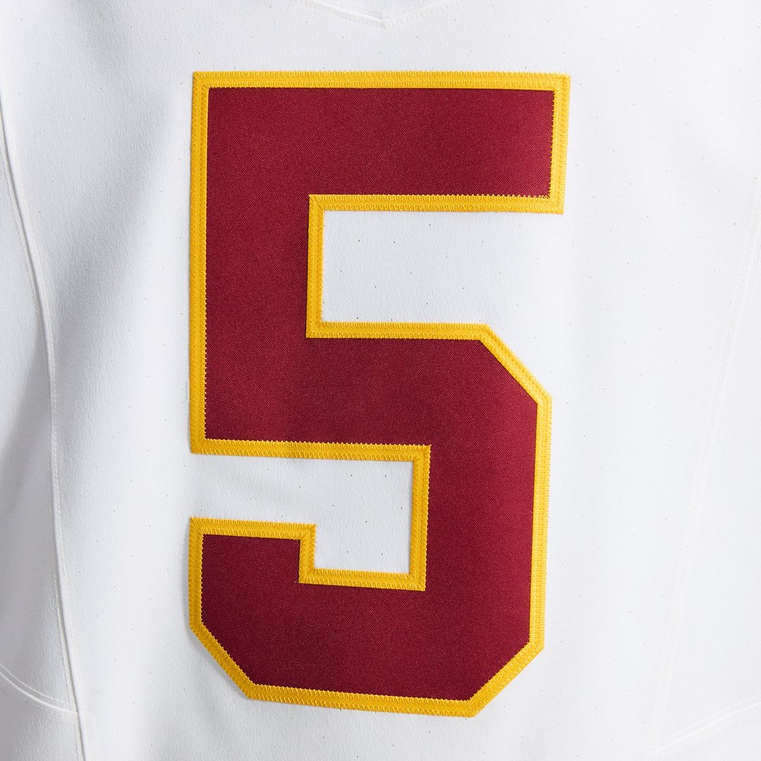 Washington Commanders Jayden Daniels Nike White Alternate 2 Super Bowl Era Vapor F.U.S.E. Elite Jersey product image 11,