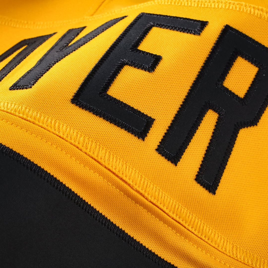 Pittsburgh Steelers Aaron Rodgers Nike Gold Alternate Vapor F.U.S.E. Limited Jersey product image 5, provided for visual