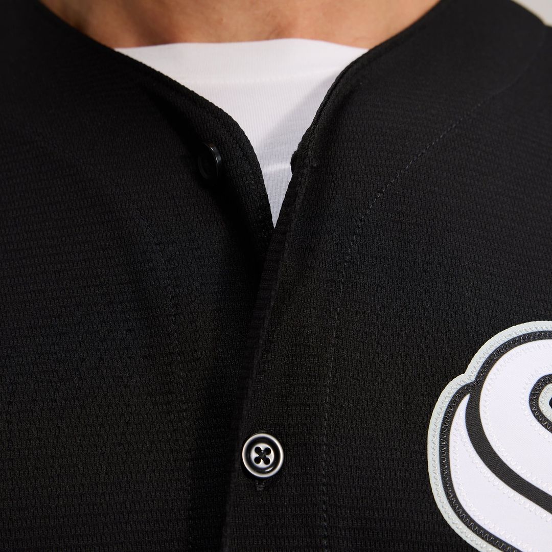 Chicago White Sox Nike Black Alternate Replica Team Jersey product image 10, provided for visual reference and product