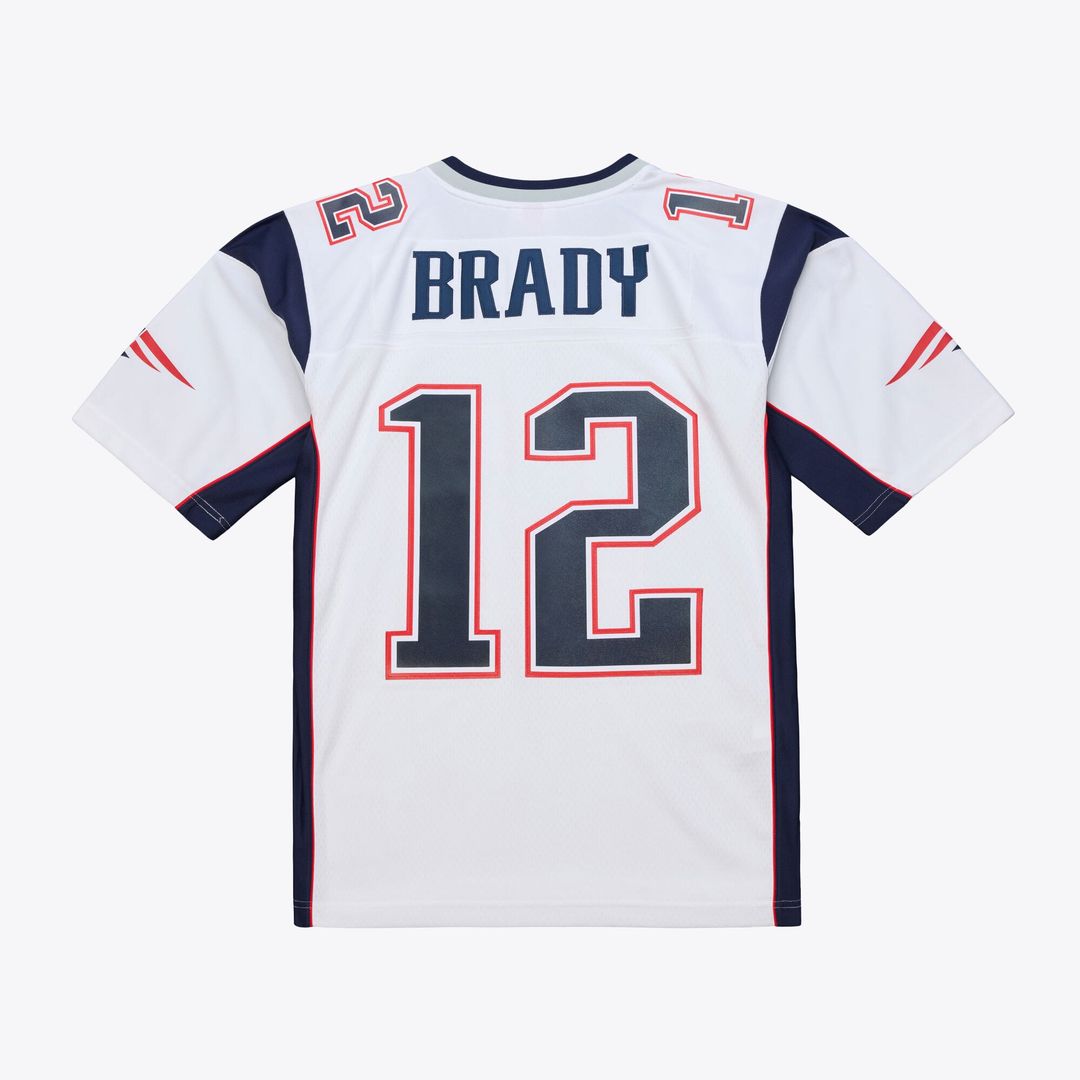 New England Patriots Tom Brady Mitchell & Ness White 2000 Legacy Replica Jersey product image 2, provided for visual