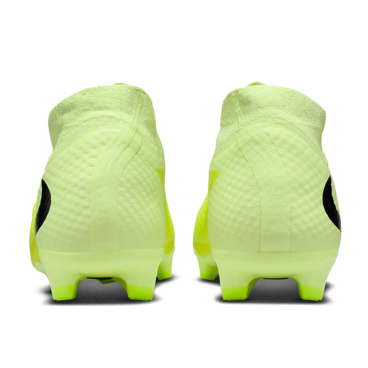 Nike Phantom 6 High Acad FG/MG HQ2278 800 product image 2, provided for visual reference and product detail review