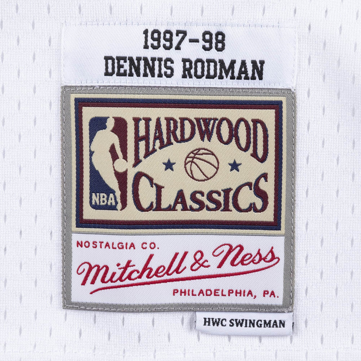 Chicago Bulls Dennis Rodman Mitchell & Ness White 1997-98 Hardwood Classics Swingman Jersey for Men product image 3,